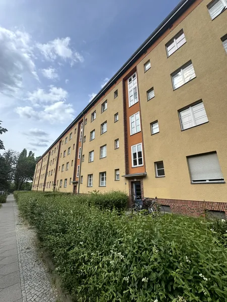 Möblierte 2-Zimmer-Wohnung mit Balkon in Pankow — photo 1